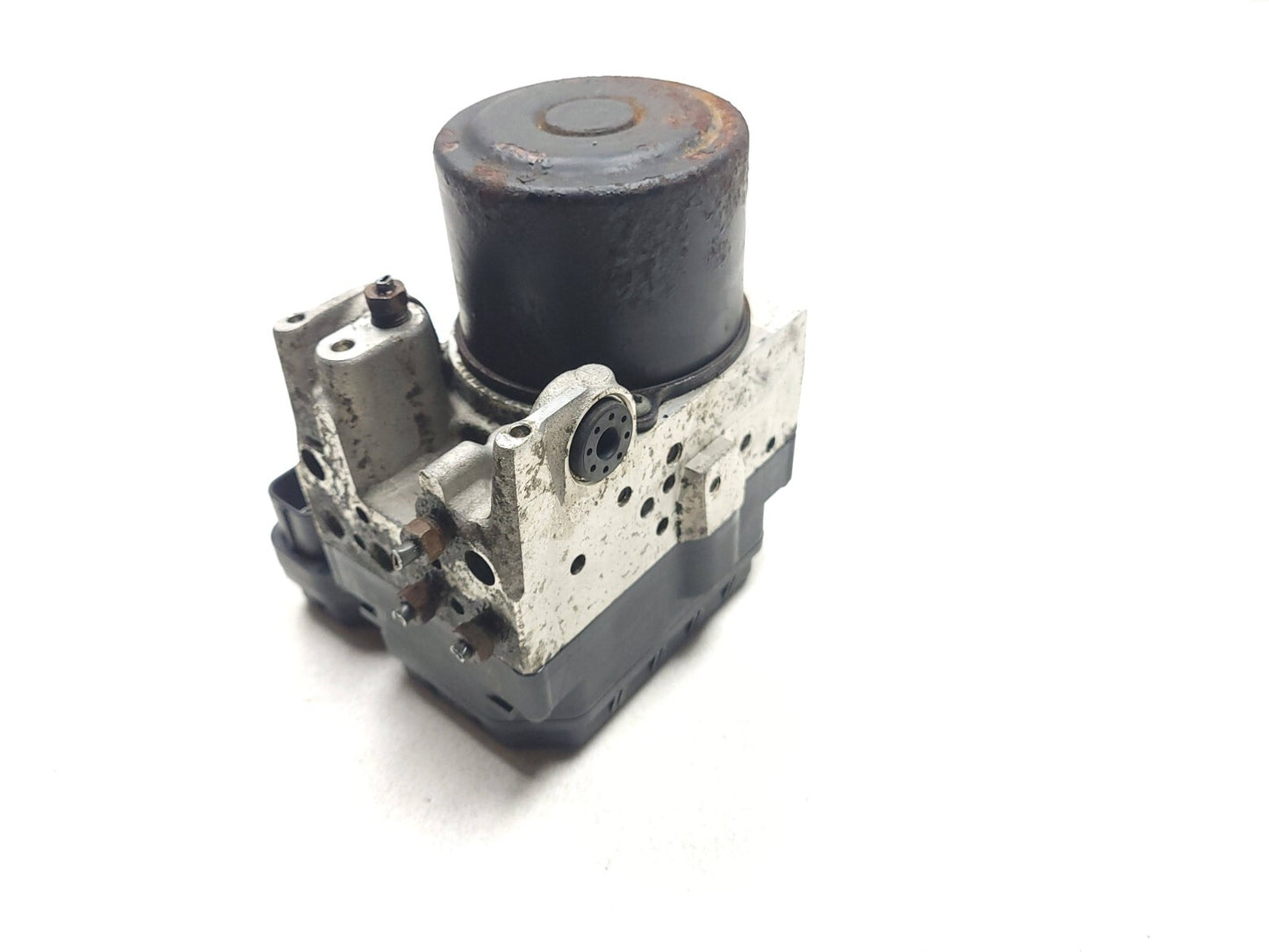 2010 Toyota Sienna ABS Anti Lock Brake Pump OEM