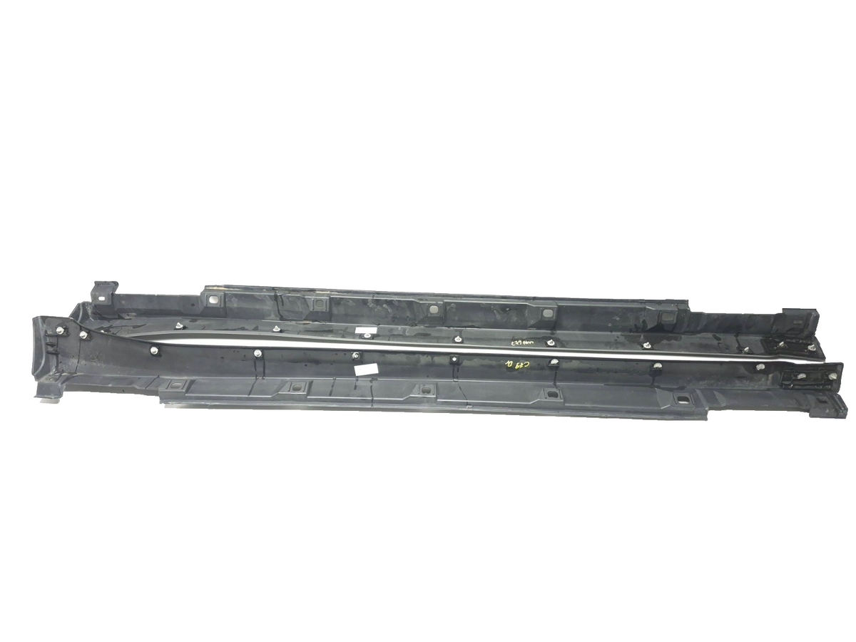 2022 Subaru Crosstrek Rocker Panel Skirt Molding Left & Right OEM