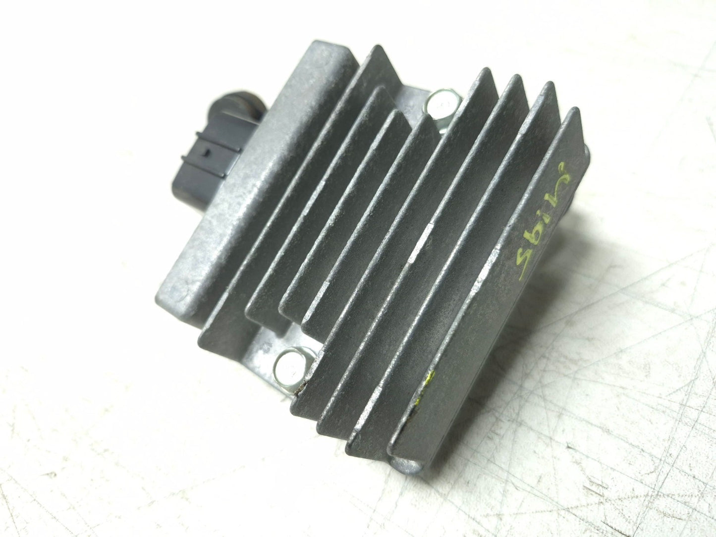 2019 Kawasaki Z400 Er400d Voltage Regulator OEM