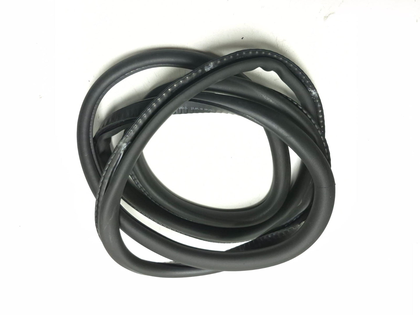 2011 BMW 750li Rear Door Weatherstrip Seal Left & Right 3 Pcs OEM