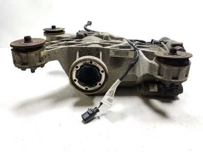 2009 - 2011 Volkswagen Tiguan Rear Differential Carrier OEM