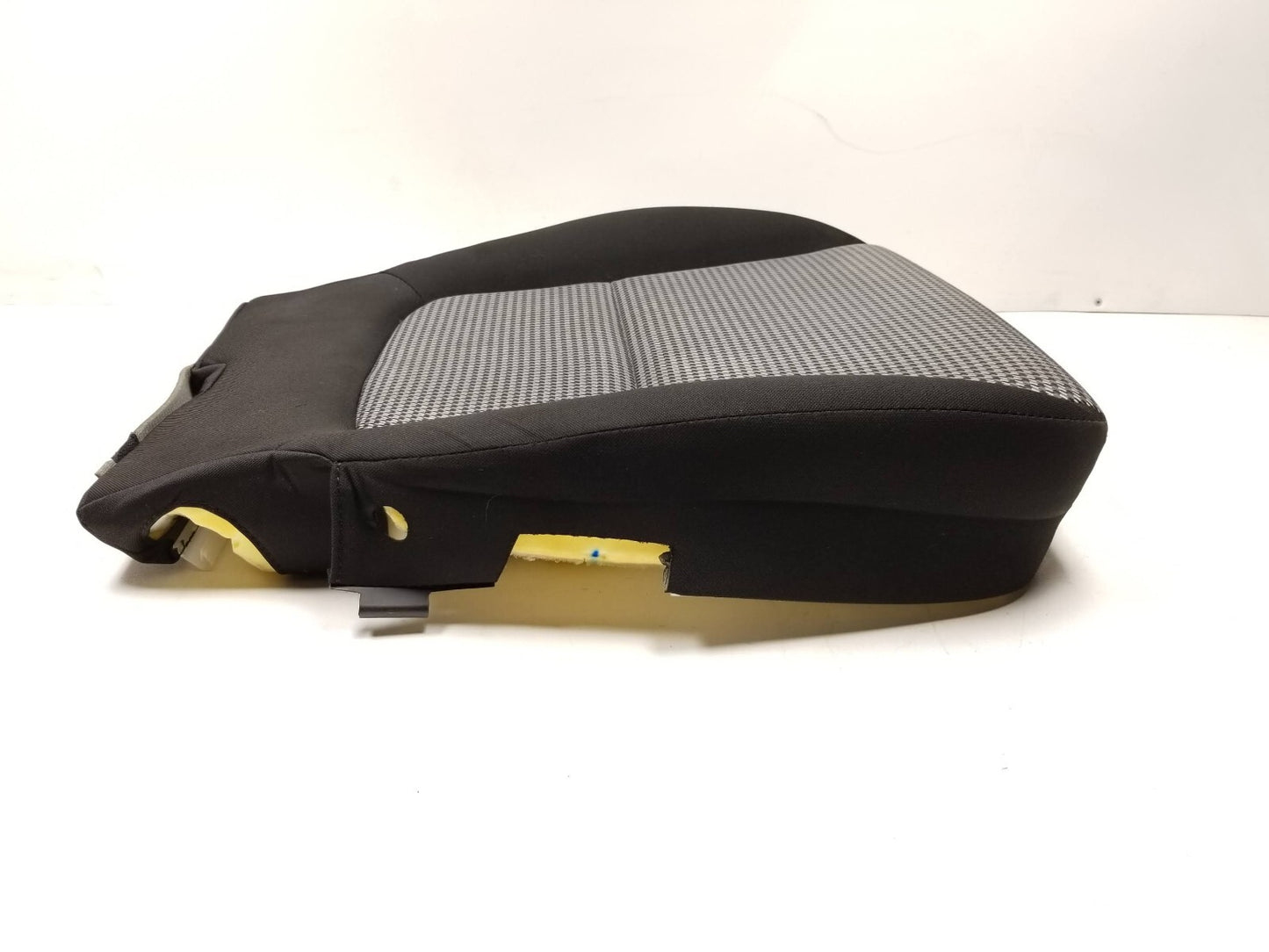2019 Hyundai Kona Front Passenger Seat Lower Cushion OEM