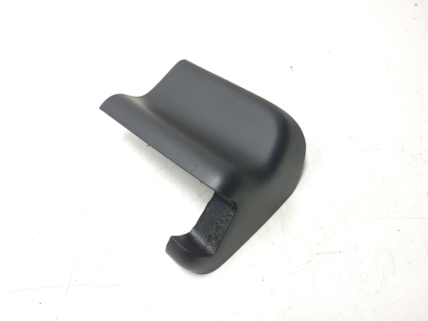 2010 - 2014 Chevrolet Suburban Seat Side Trim Front Passenger Side Right OEM