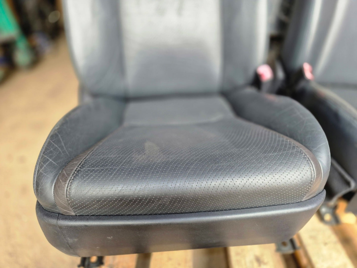 2010 Lexus Hs250h Front Seat Left & Right Pair OEM