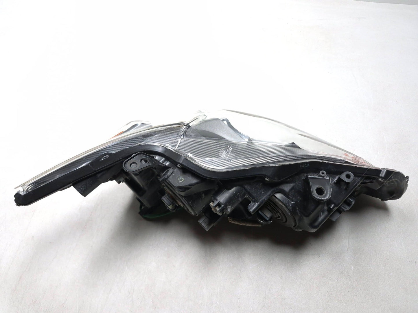 2013 Lexus CT200h Headlight Left & Right OEM