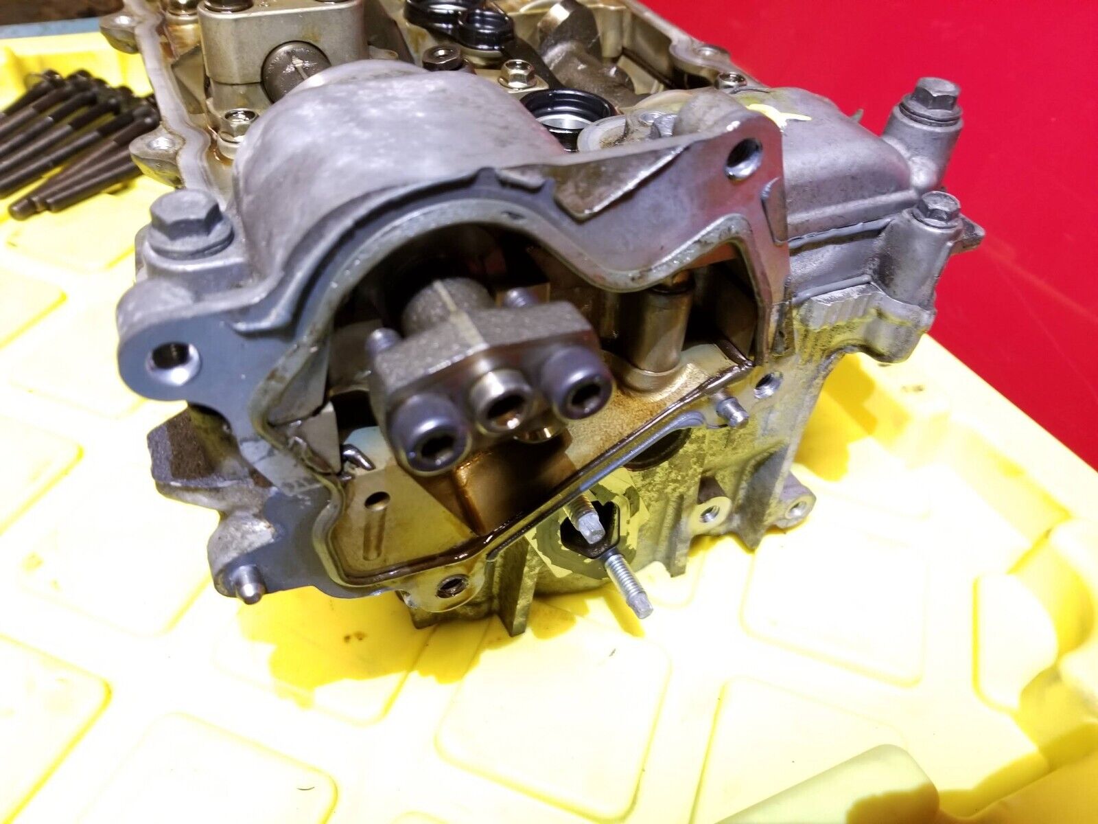 09-13 Infiniti G37 X Engine Cylinder Head Passenger Side