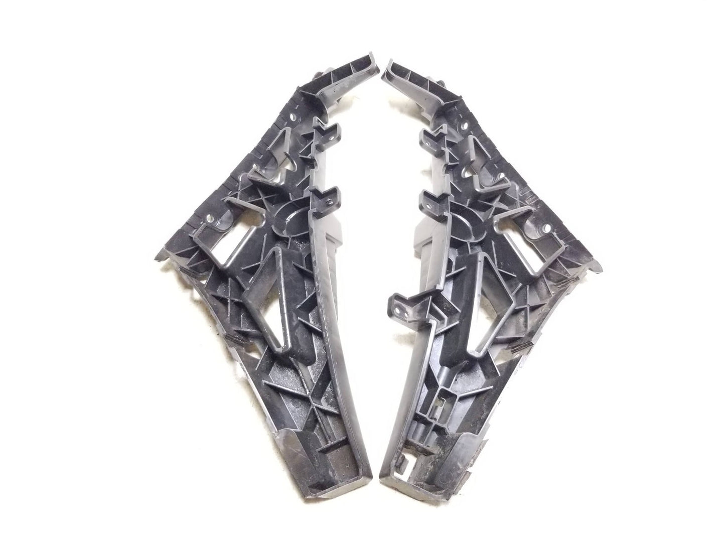 17-24 Jaguar Xe Rear Bumper Pass Side Right & Driver Side Left Mount Bracket OEM