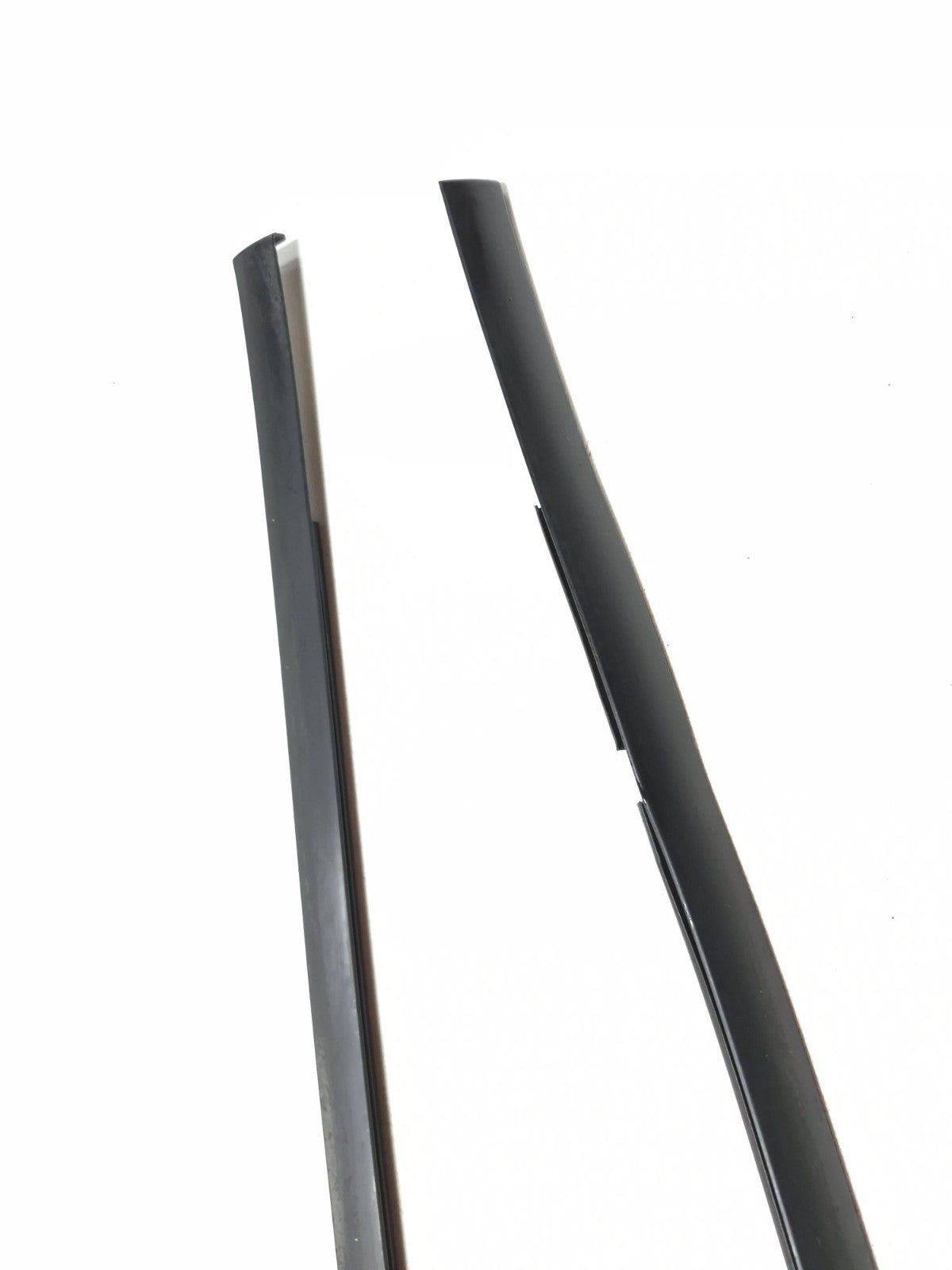 2015 Nissan Juke Exterior Roof Trim Molding OEM