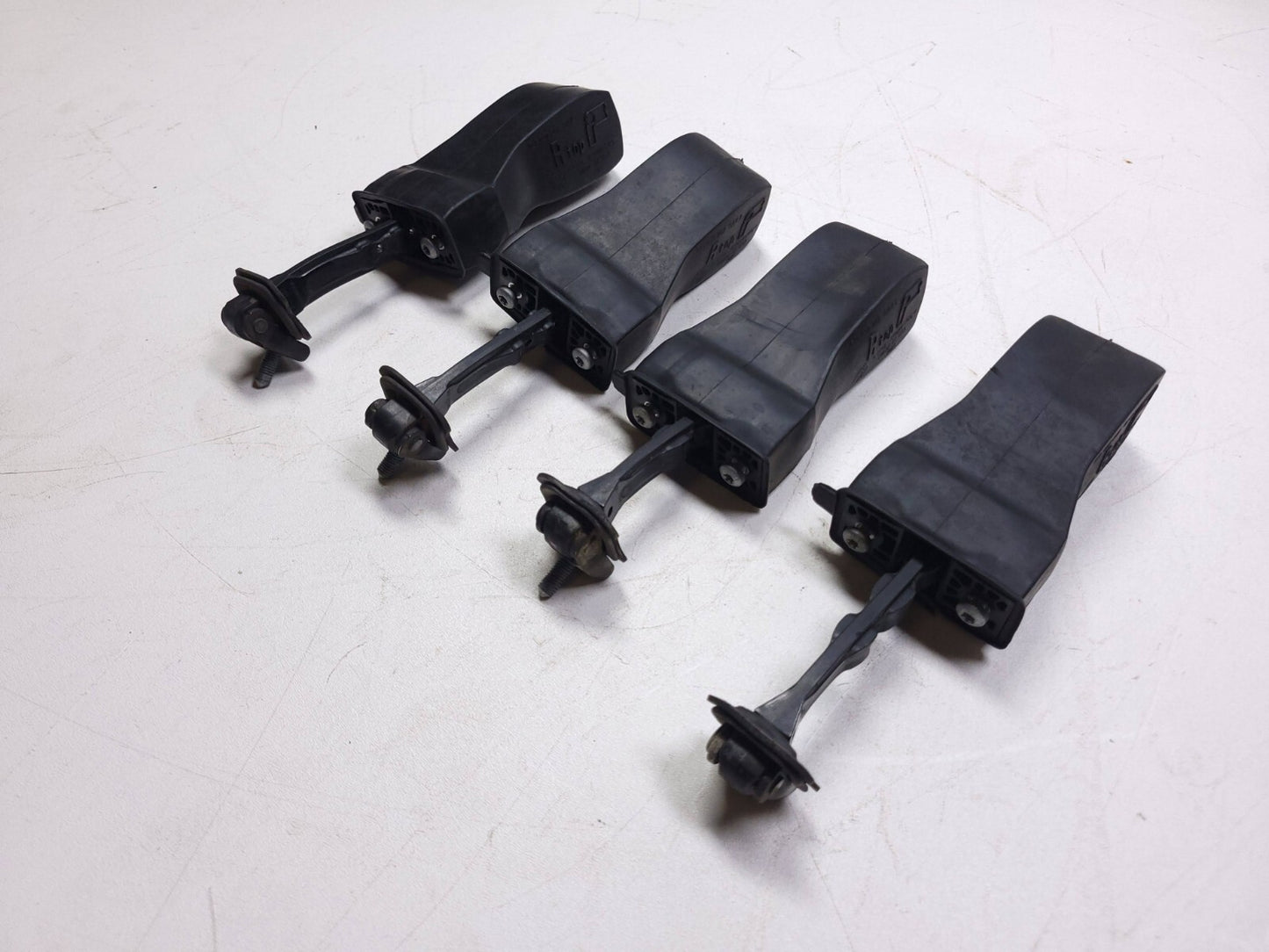 2017 Volkswagen Passat Door Hinge Check Strap Stopper 4pcs  OEM
