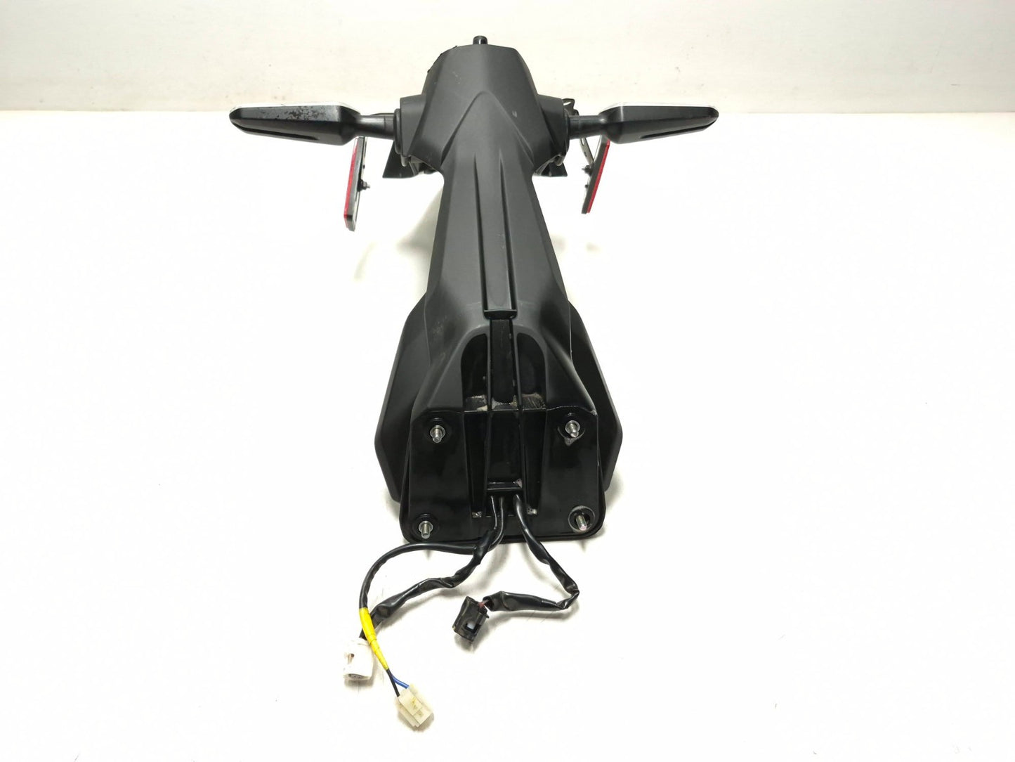 2025 Yamaha R3 Yfz320 Rear Fender Mudguard Tail W/ Turn Signal Assy OEM