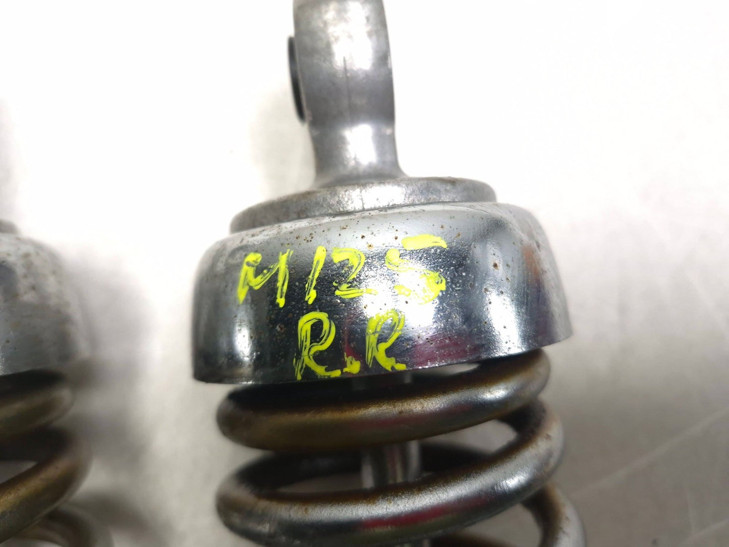 1993 Yamaha Virago Xv750 Rear Shock Absorber Pair OEM