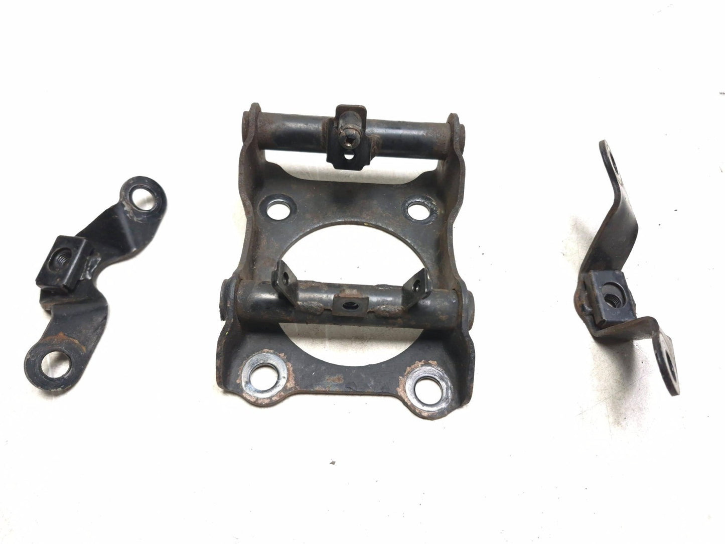 1996 Yamaha Virago Xv750 Front Engine Mounting Bracket 3 Pcs OEM