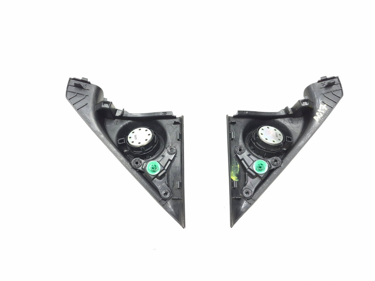 2017 Honda Accord Front Corner Trim Cover W/speaker OEM