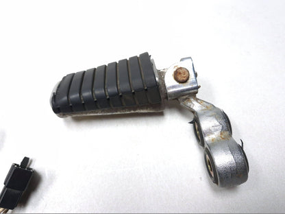 1996 Yamaha Virago Xv750 Rear & Front Footrest 4 Pcs OEM