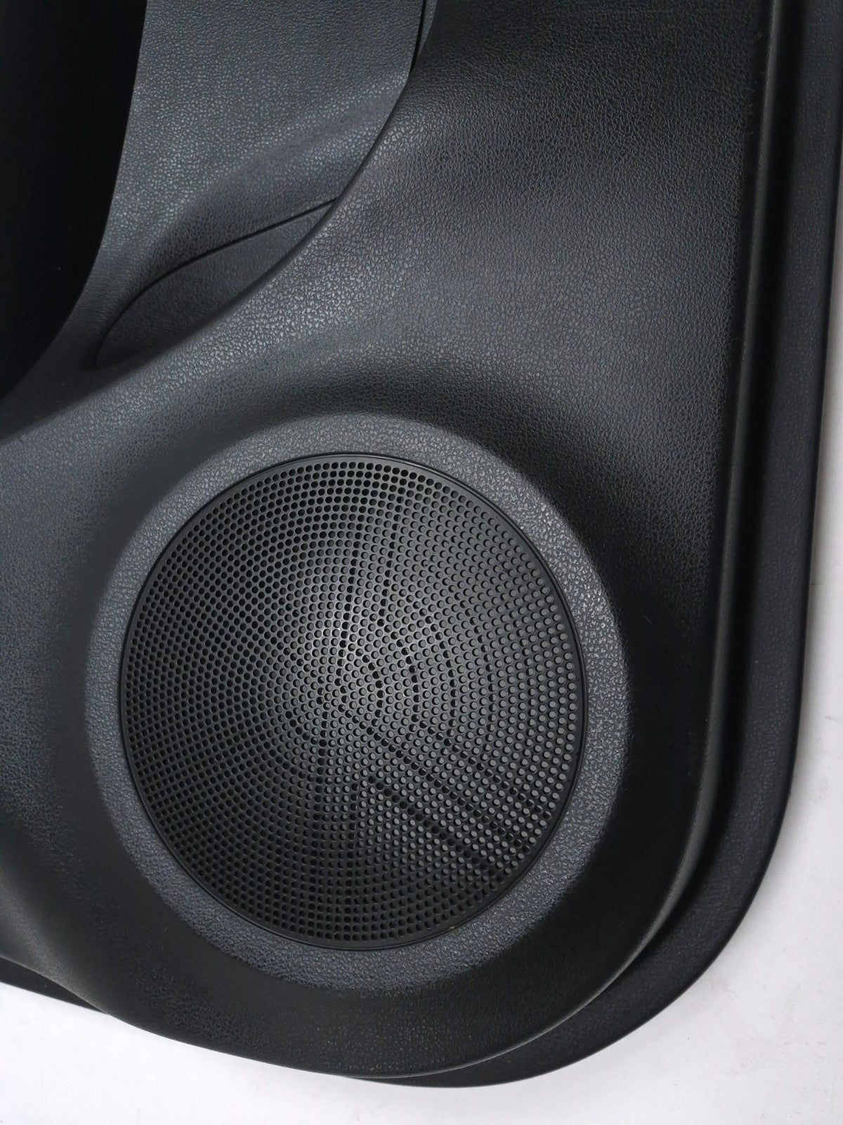 2015 Nissan Juke Door Panel Trim Front Passenger Side Right OEM