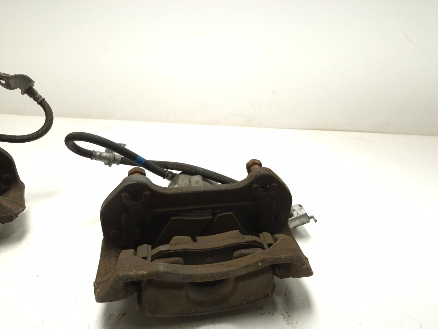 2019 Hyundai Kona Front Brake Caliper Left & Right Pair OEM