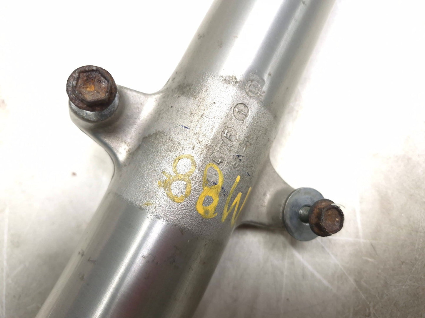 2005 Suzuki Boulevard С50 Front Fork Shock Pair OEM