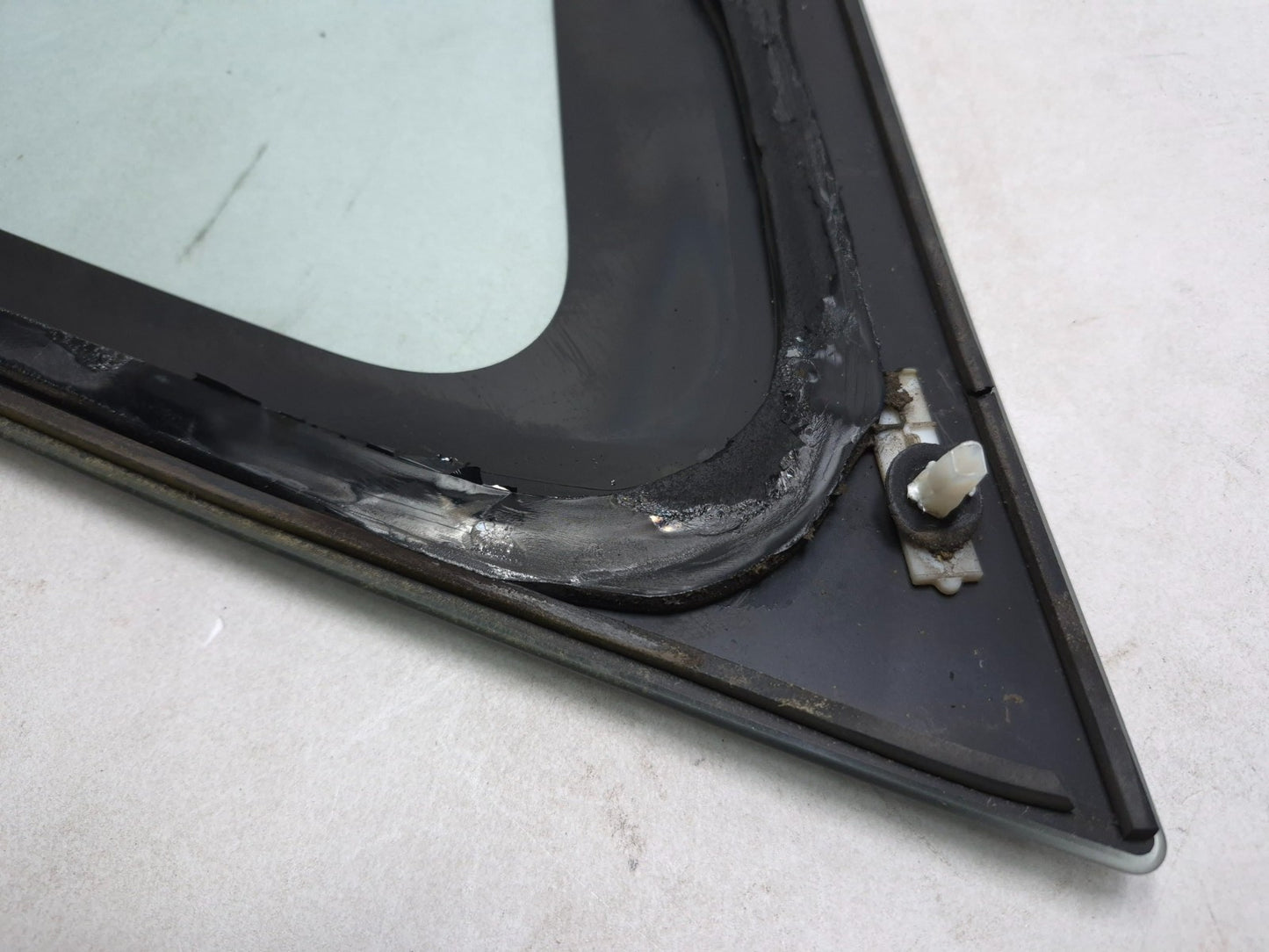 2013 Honda Fit Rear  Quarter Window Glass Passenger Side Right OEM