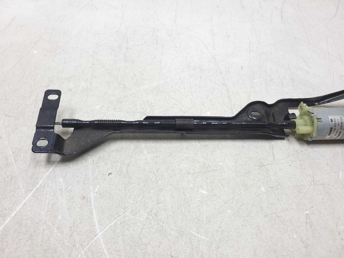 2012 Volkswagen Cc Front Seat Motor Front Passenger Side Right 3pcs OEM