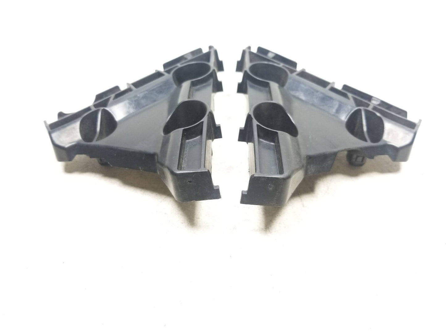 2007-2011 Toyota Camry Rear Bumper Retainer Bracket Left & Right 2pcs OEM