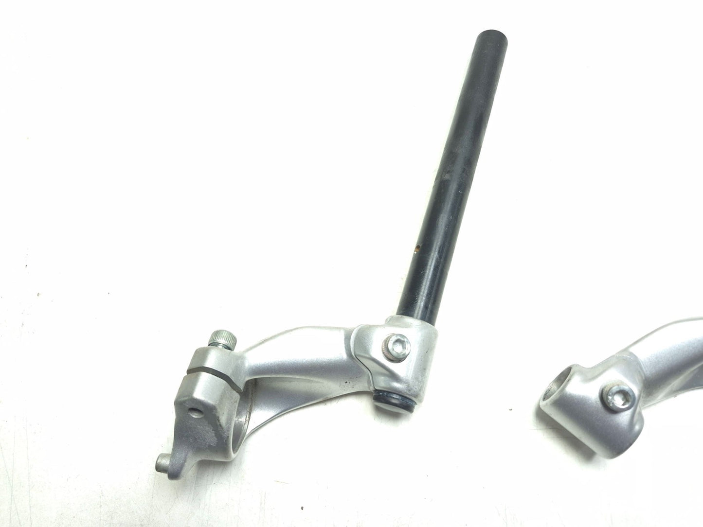 2015 Suzuki Gw250 Inazuma 250 Left Handlebar W/right Handlebar Mount Pair OEM