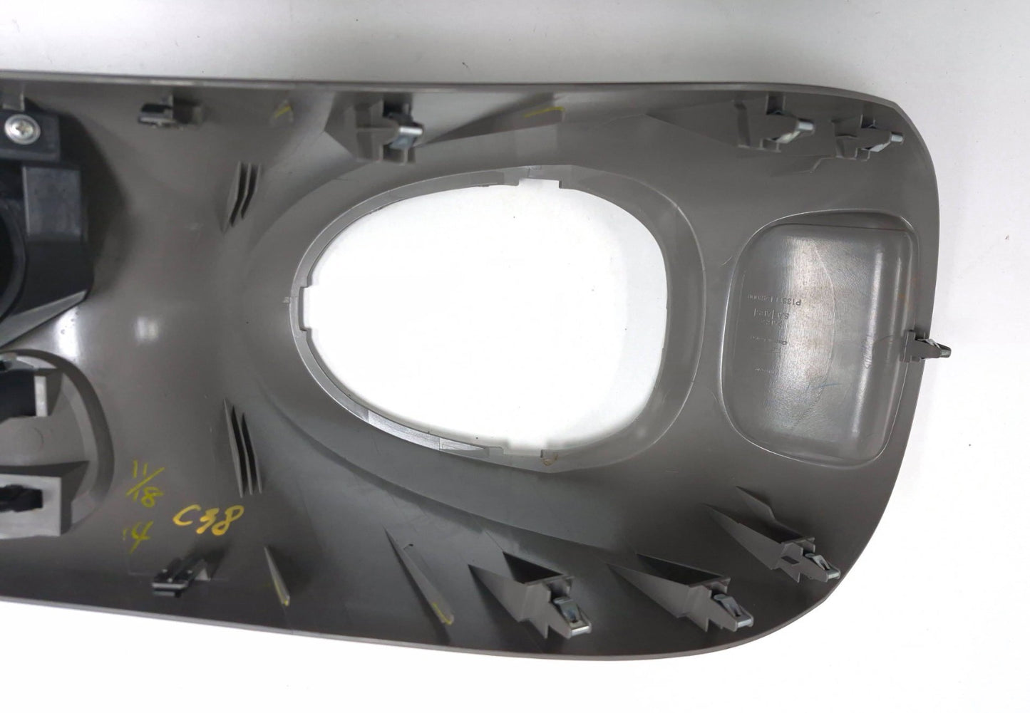 2015 Nissan Juke Center Console Cup Holder Shifter Bezel Trim OEM