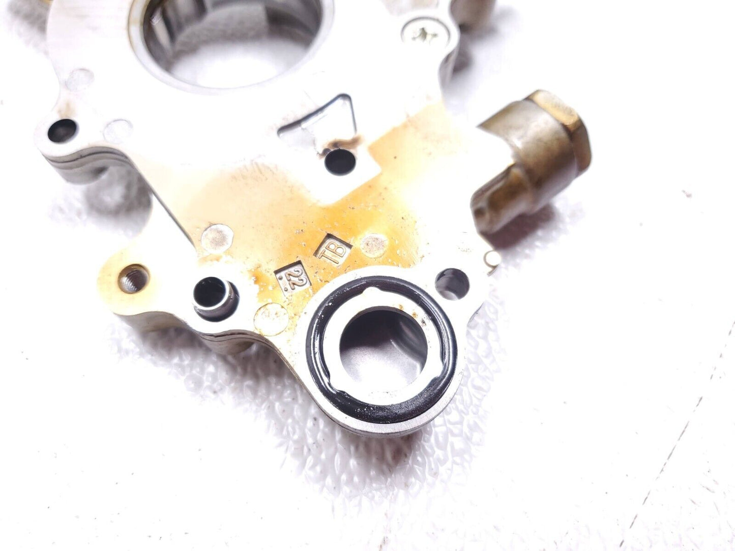09 10 11 12 13 14 Honda Fit 1.5l Engine Oil Pump OEM