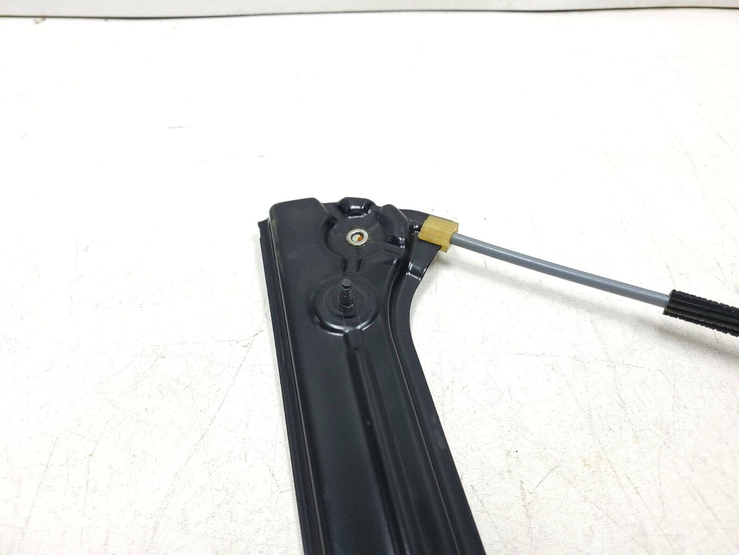 2009 - 2013 BMW X5 E70 Window Regulator & Motor Front Driver Side Left OEM