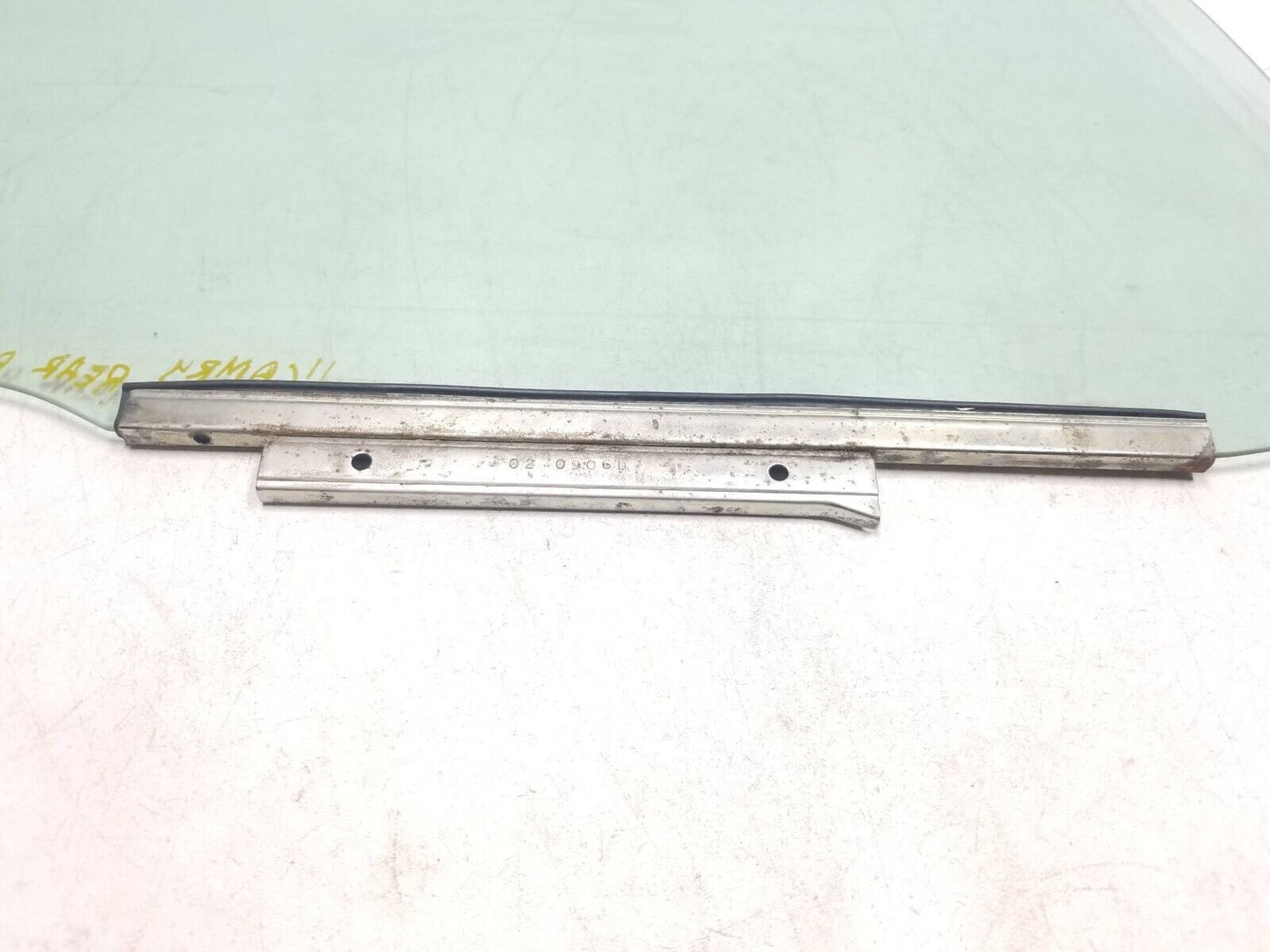 2007 - 2011 Toyota Camry Door Window Glass Rear Passenger Side Right OEM