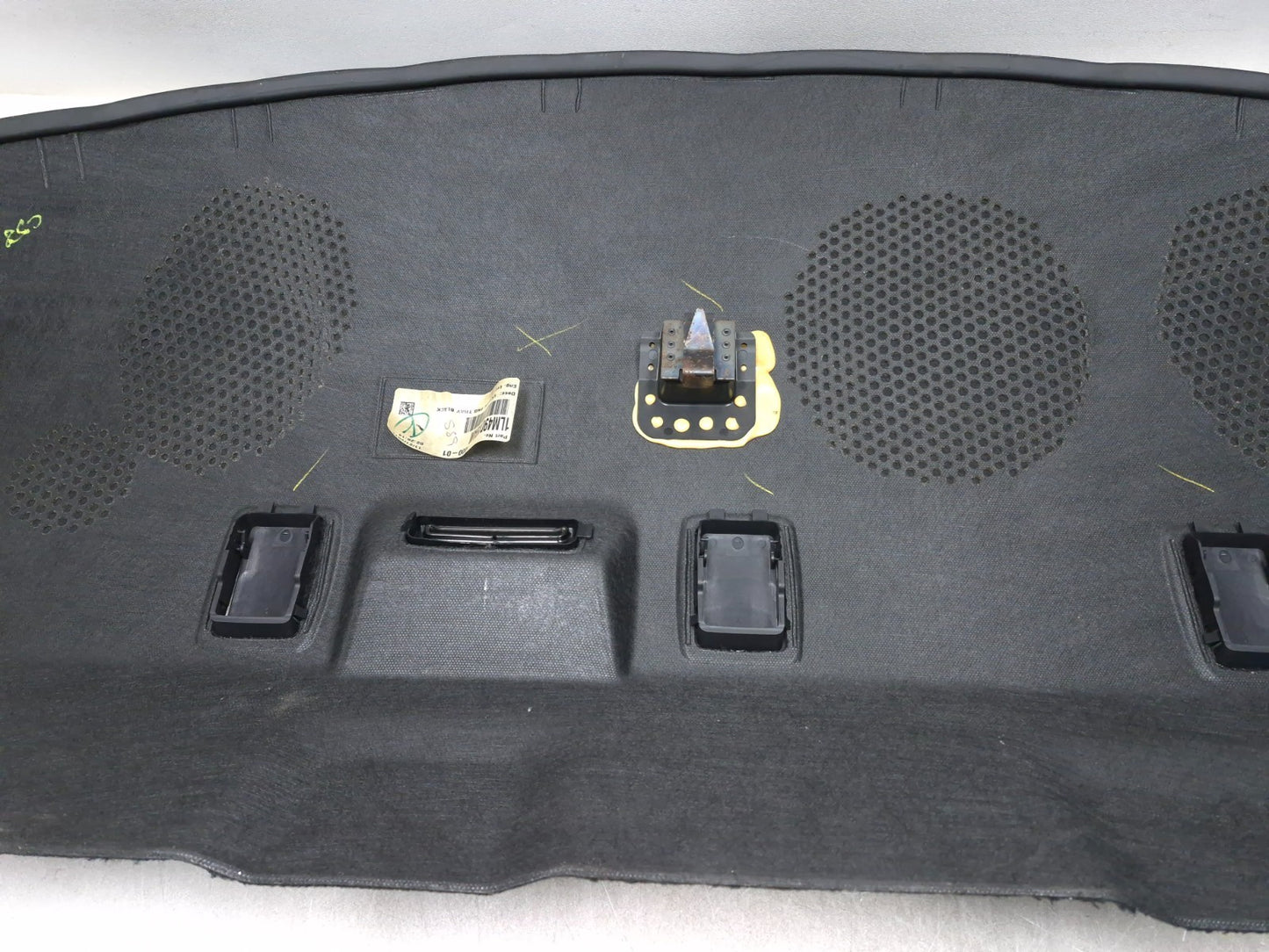 2018 Chrysler 300 Limited AWD Trunk Deck Shelf Package Tray Trim Cover Panel OEM
