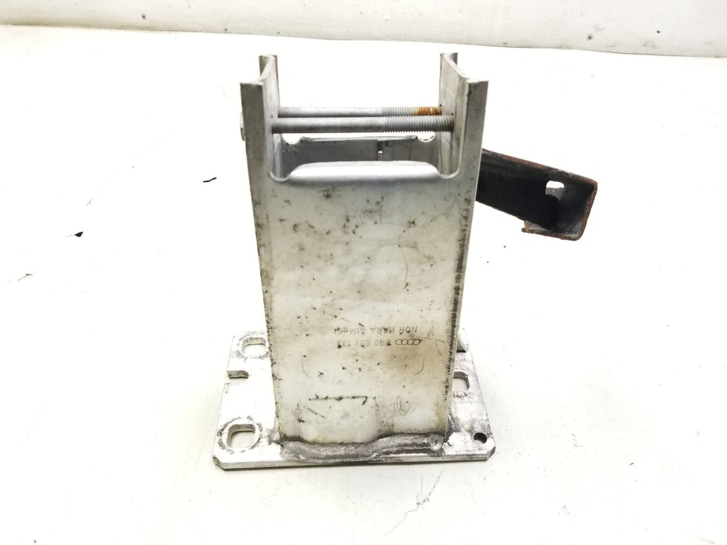 2009 - 2017 Audi Q5 Front Bumper Impact Bar Bracket Left & Right Pair OEM ✅