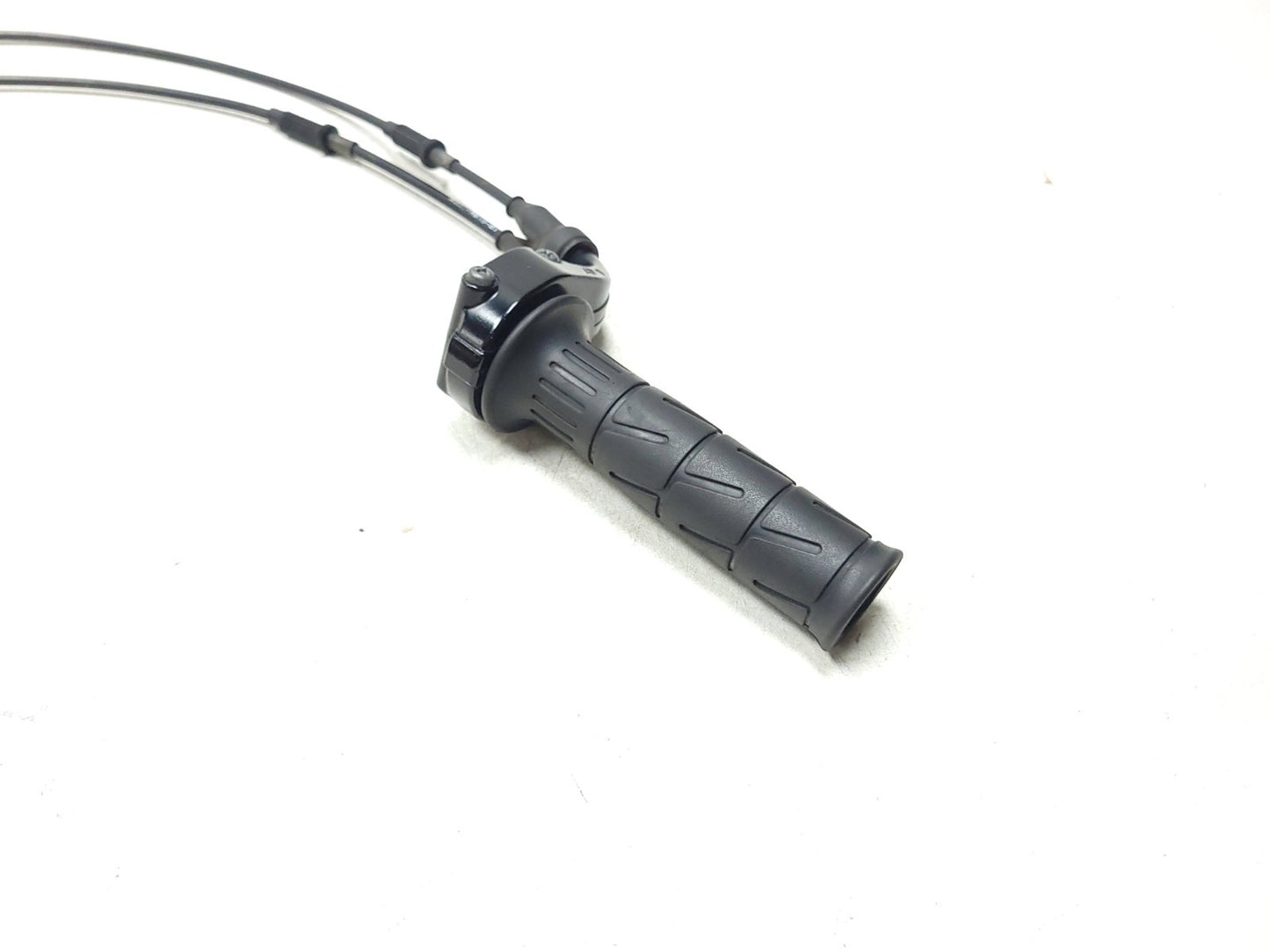 2007 Kawasaki Ninja Zx-6r Zx600  Throttle Housing Cable Pair OEM