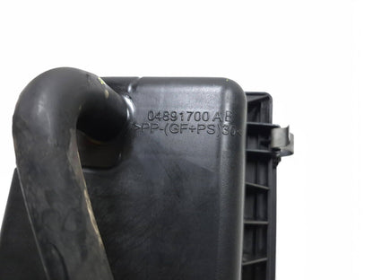 2010 Dodge Caliber Sxt Air Cleaner Housing Box 04891700ab OEM