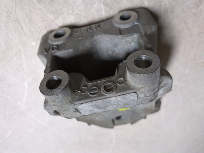 2010 Nissan Maxima 3.5l Rear Engine Frame Mount Bracket OEM