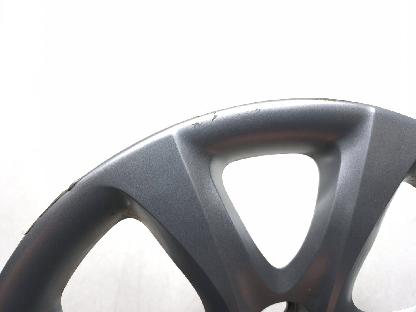 2014 Hyundai Accent Wheel Cover Hub Cap Assembly 3pcs OEM