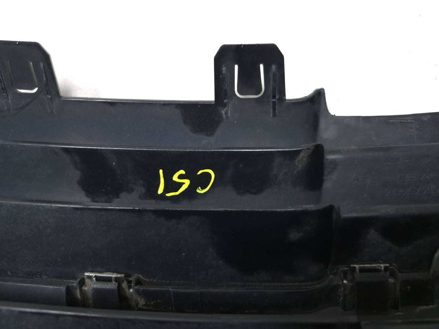 2007 Saab 9-5 Front Center Bumper Grille OEM