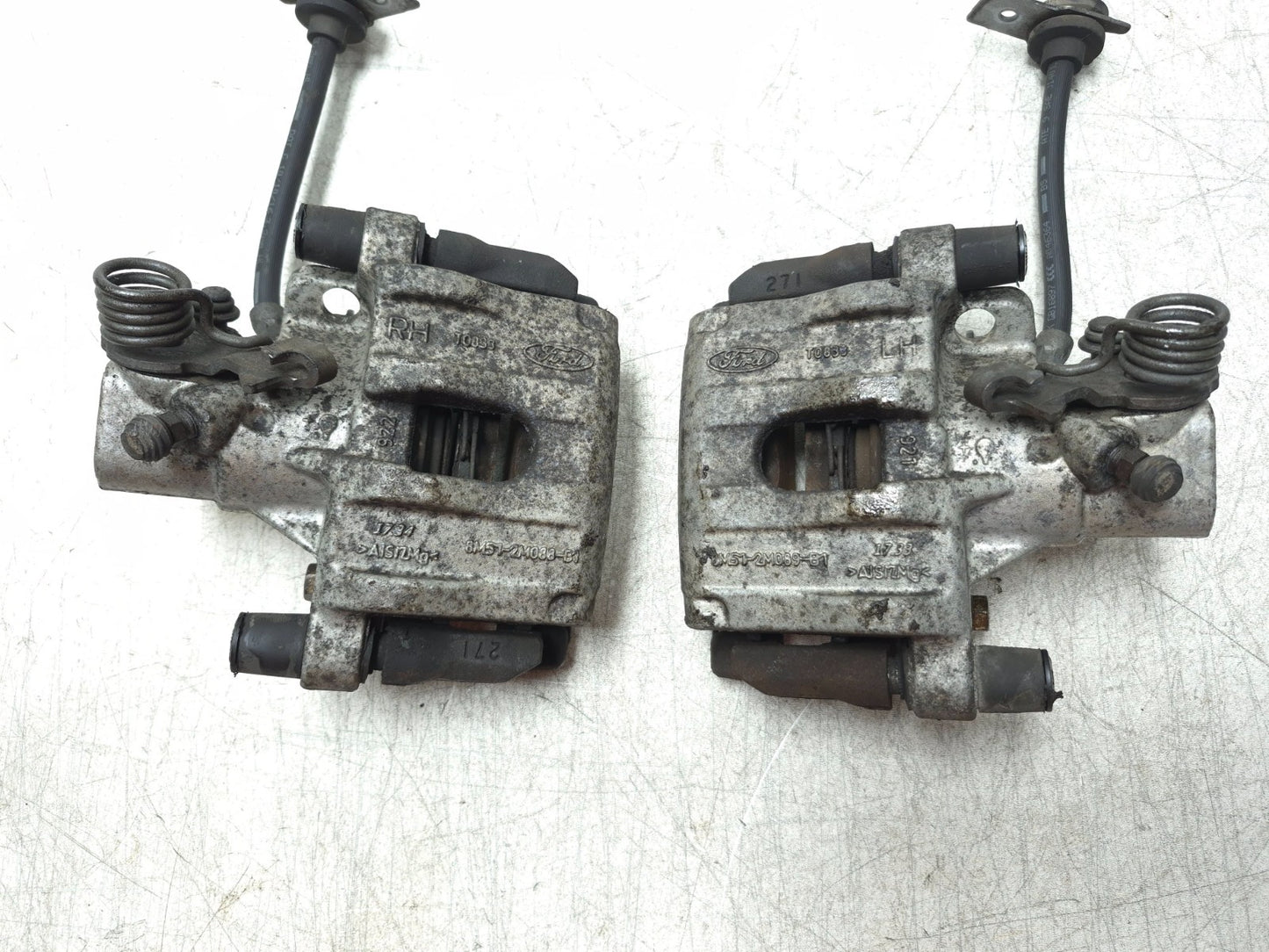 2017 Ford Focus Brake Caliper Rear Left & Right Pair OEM