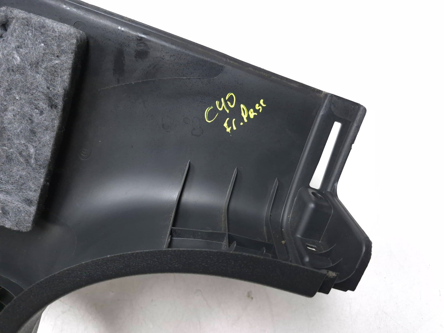 2010 Dodge Caliber Sxt Front Lower Kick Panel Trim Cover Left & Right Pair OEM
