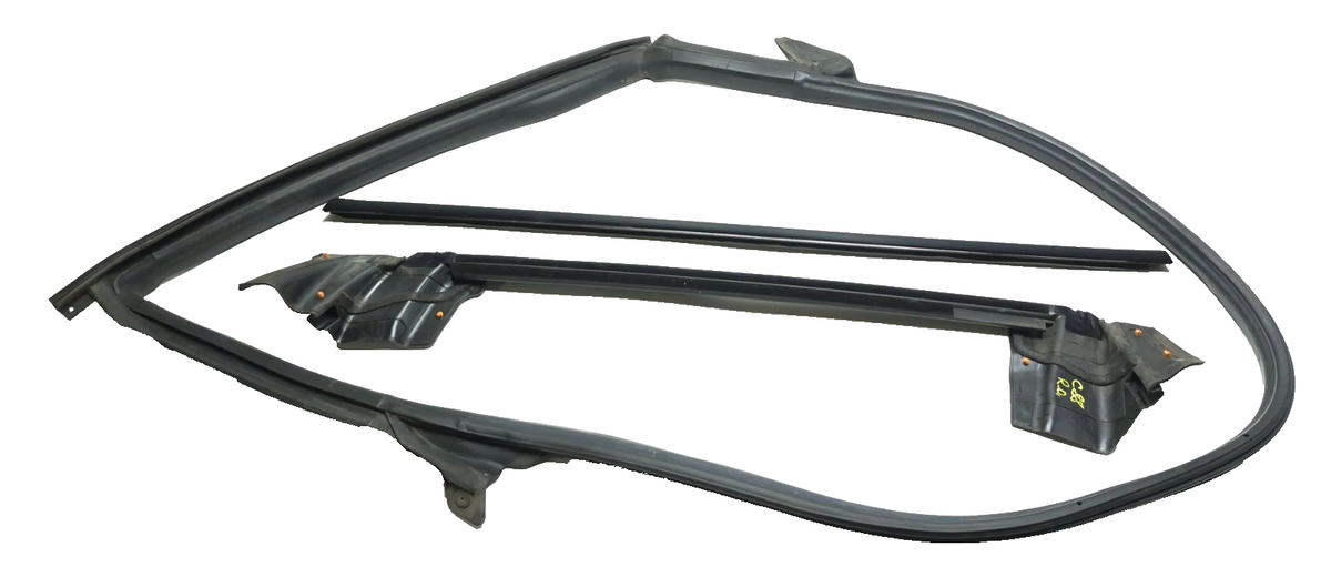 2018 Tesla Model 3 Rear Door Seal & Belt Molding Driver Side Lh 3pcs OEM