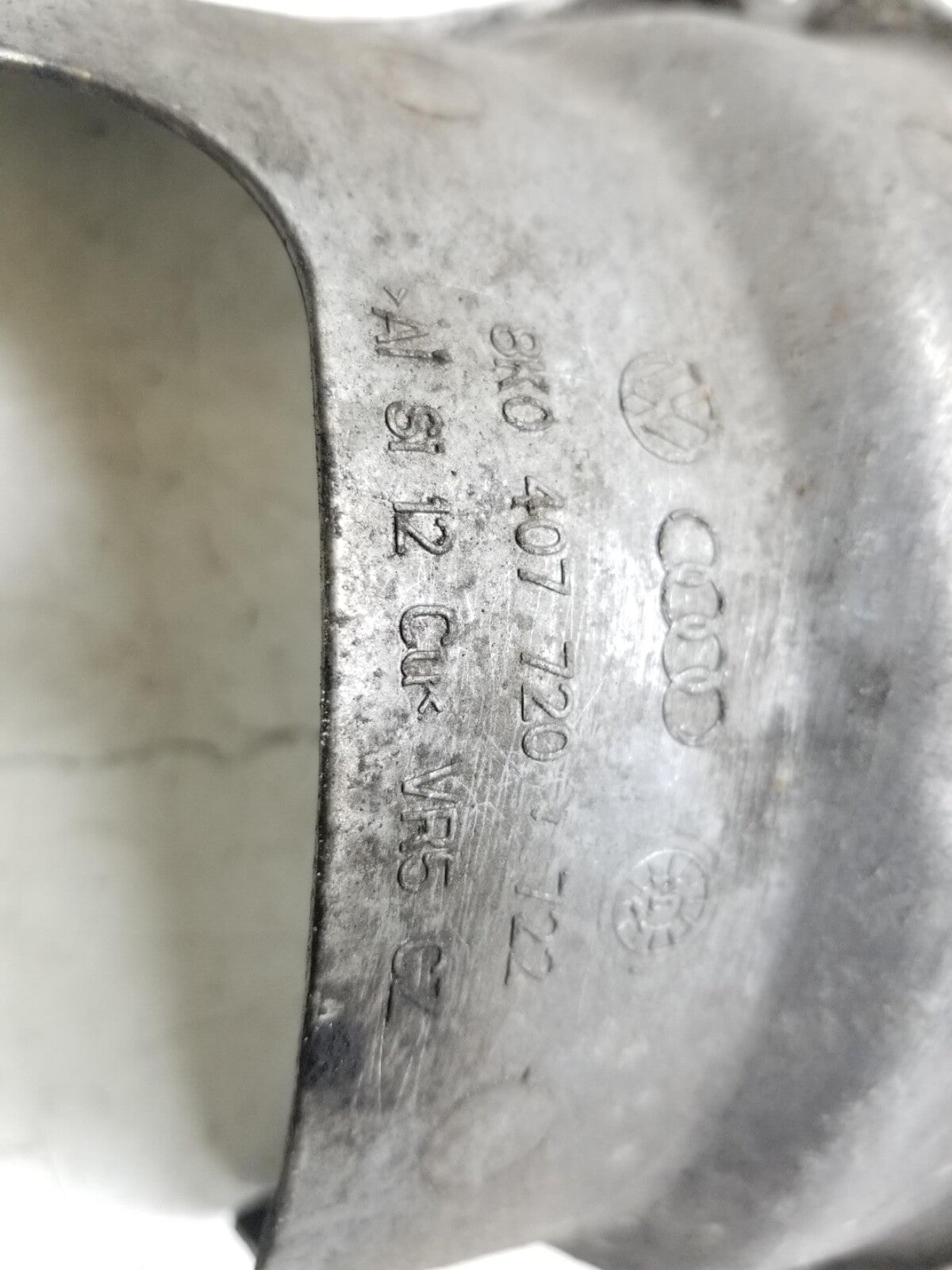 2009 - 2018 Audi Q5 Axle Shaft Splash Shield Cover OEM