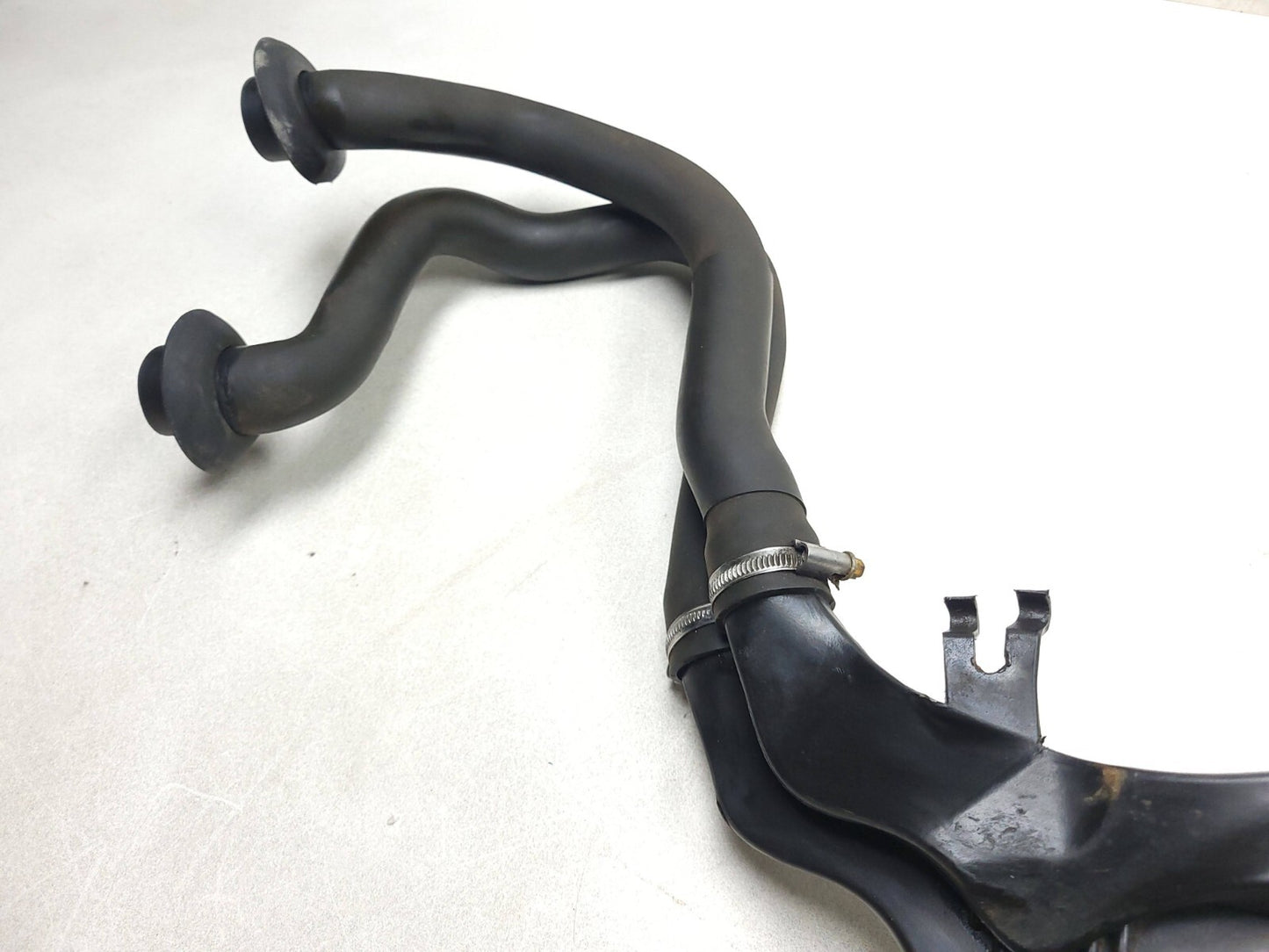 2007 Range Rover Engine Air Intake Duct Tube Pipe OEM