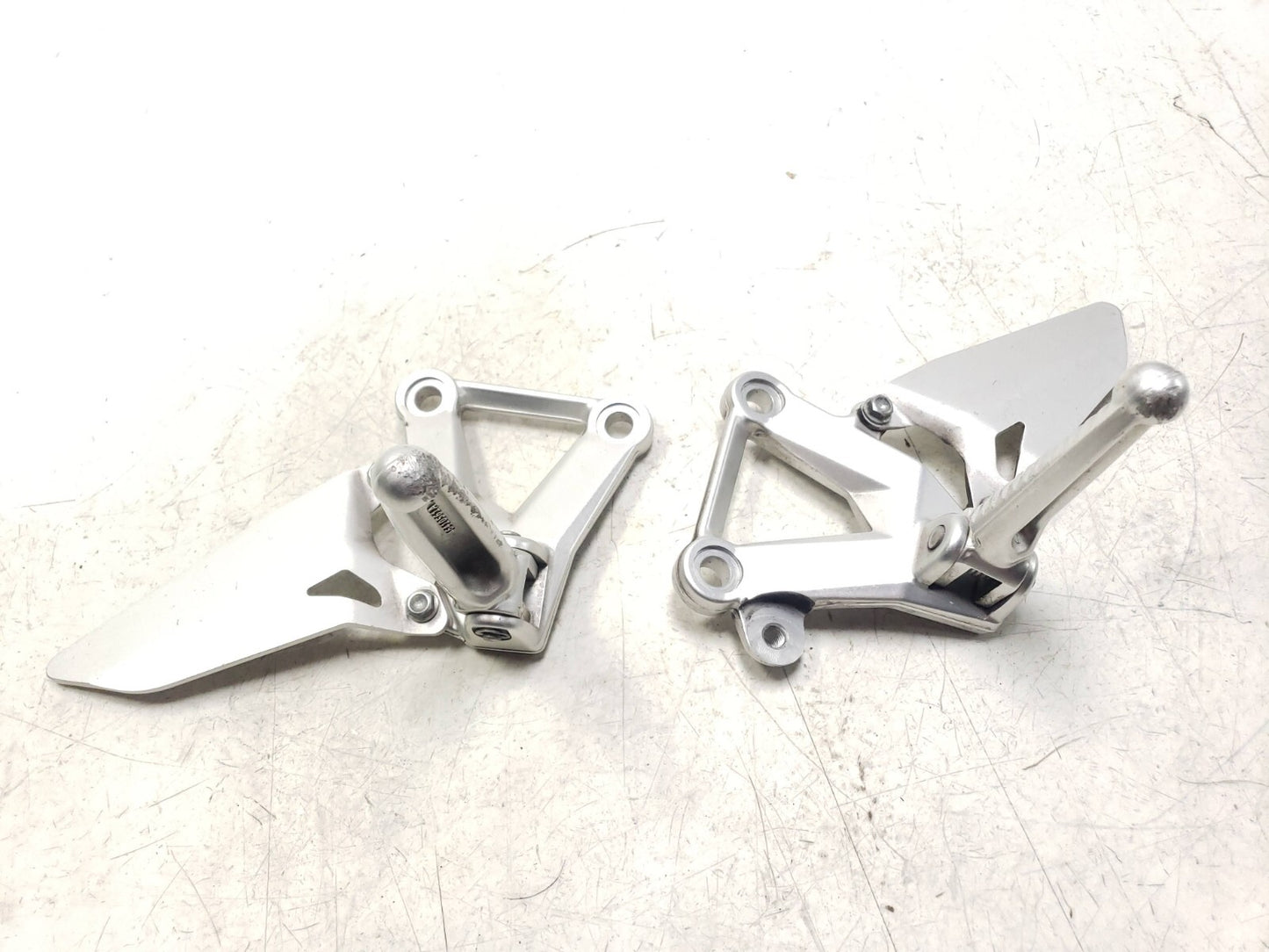 2008 - 2010 Ducati 848 Front Foot Peg W/ Bracket Left & Right OEM