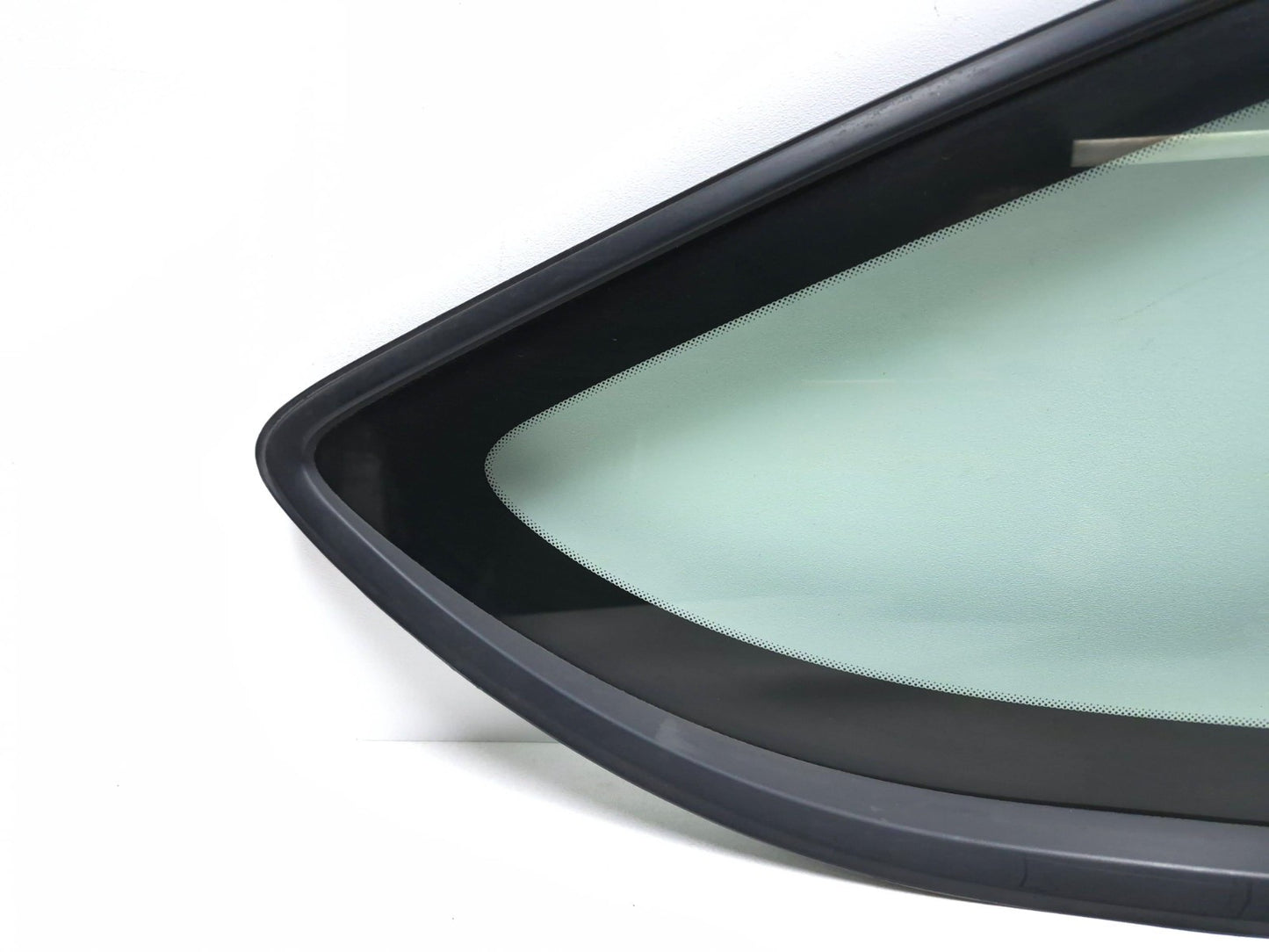 2013 Hyundai Genesis Coupe Quarter Vent Glass Rear Passenger Side Right OEM