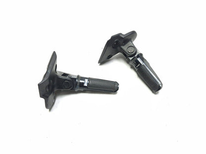 2024 Triumph Speed 400 Front Footrest W/cover Set OEM