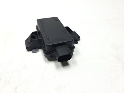 15-20 Mercedes C300 W205 Tmps Tire Pressure Control Module A0009001105 OEM