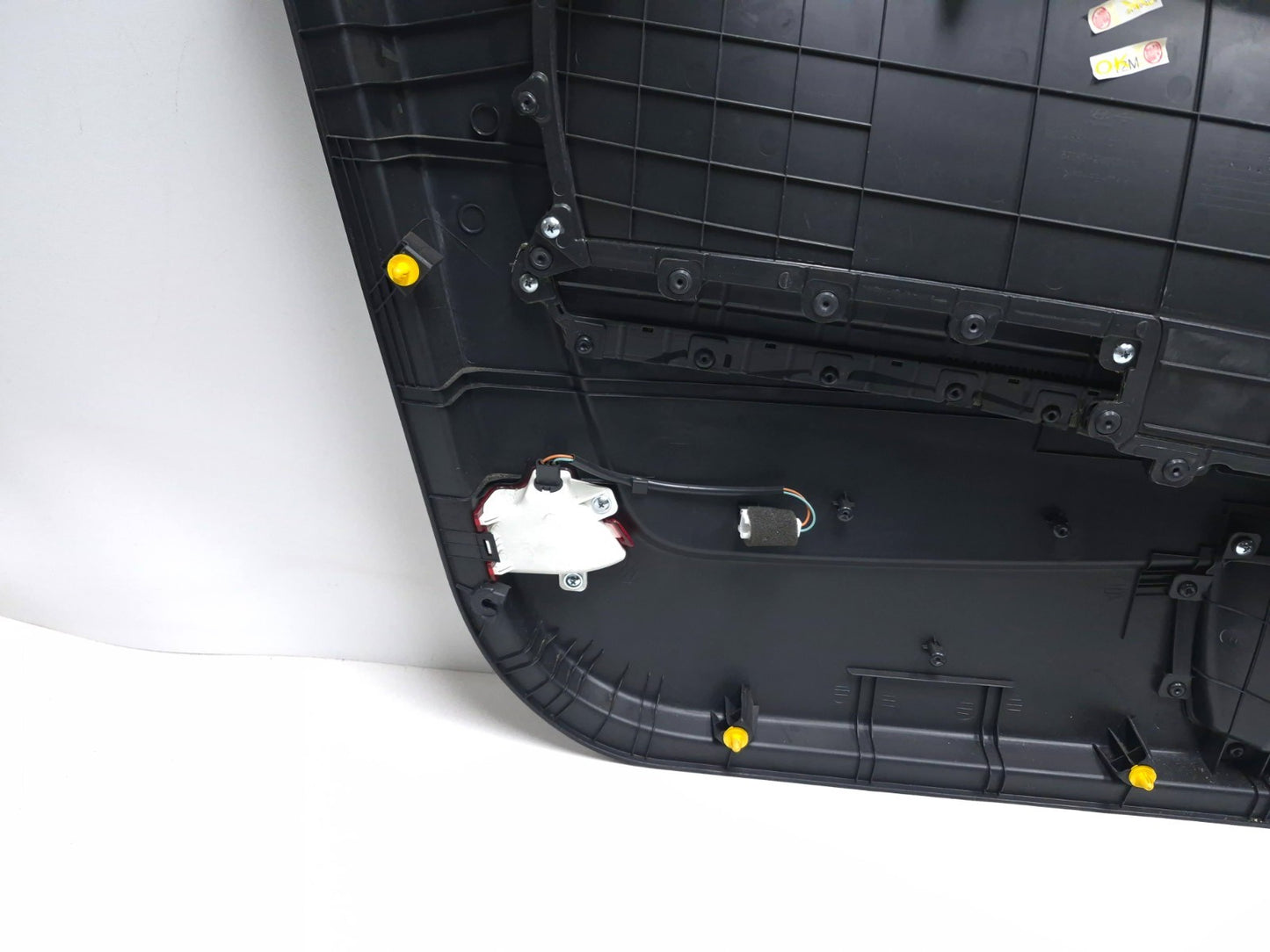 2013 Hyundai Genesis Coupe Door Panel Trim Front Passenger Side Right OEM