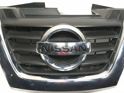 2011 Nissan Juke Front Bumper Upper Grill W/ Emblem OEM