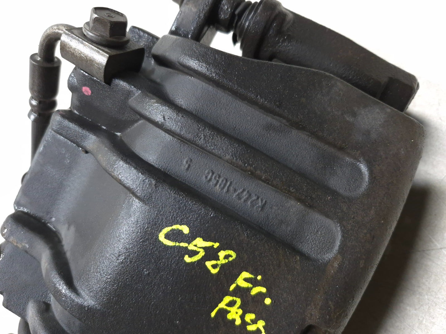 2018 Chrysler 300 AWD Front Brake Caliper Passenger Side Right 3.6loem