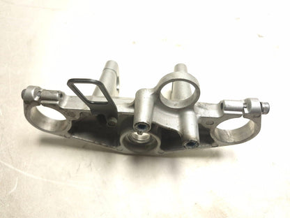 2004 Yamaha Fz6 S Upper Triple Tree OEM
