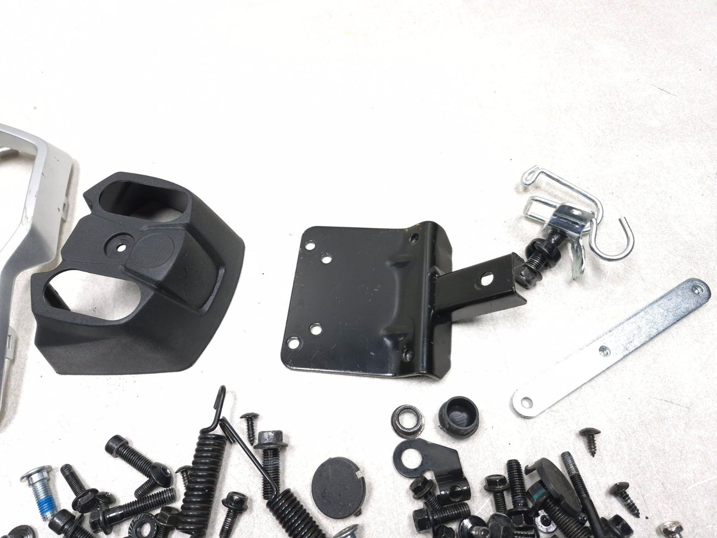 2025 Qiax Fy200t34/tank 200 Misc Bolt & Hardware Bracket OEM